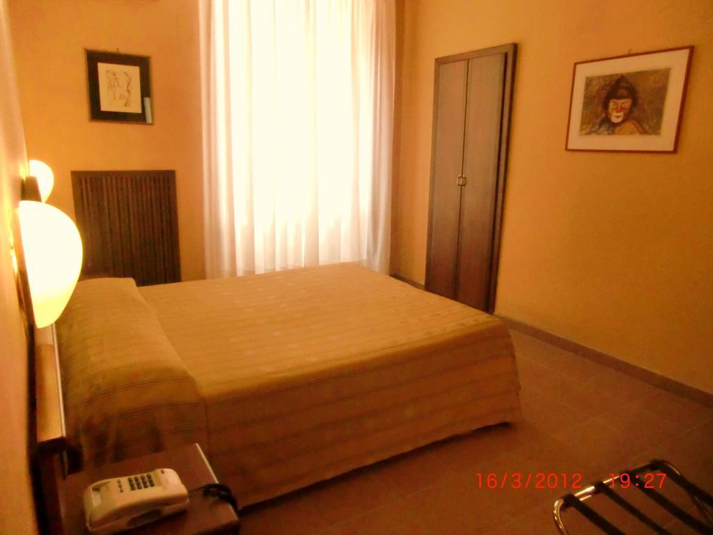 Hotel Cavour Verona Kültér fotó