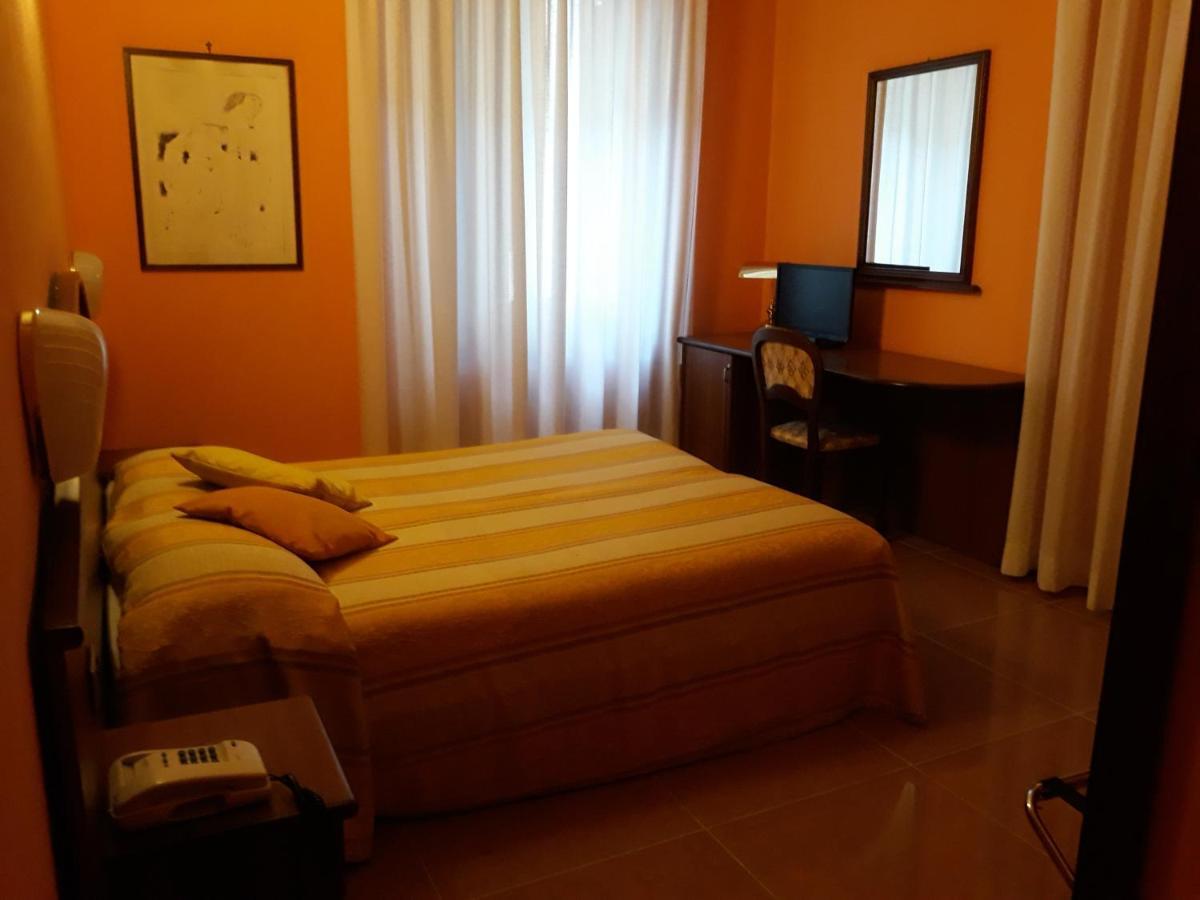 Hotel Cavour Verona Kültér fotó