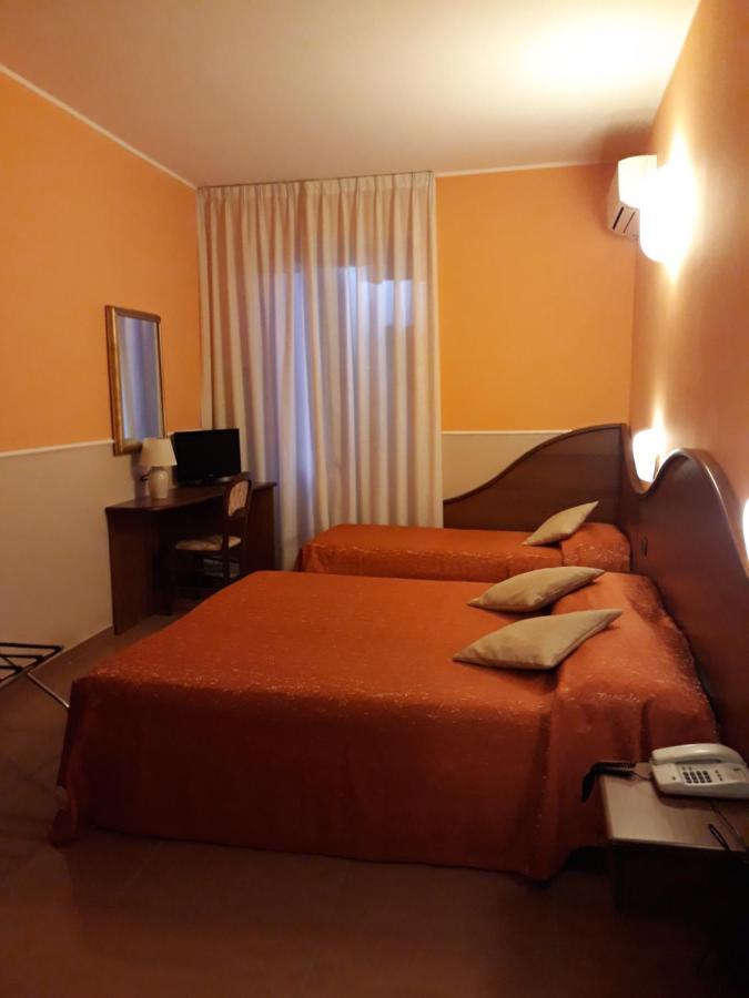Hotel Cavour Verona Kültér fotó